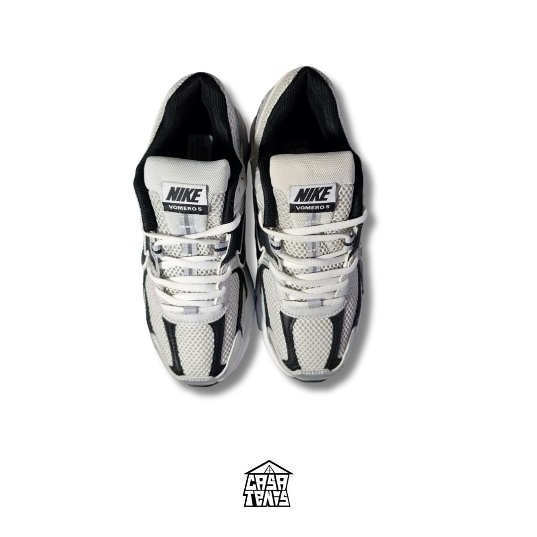 NIKE ZOOM VOMERO 5