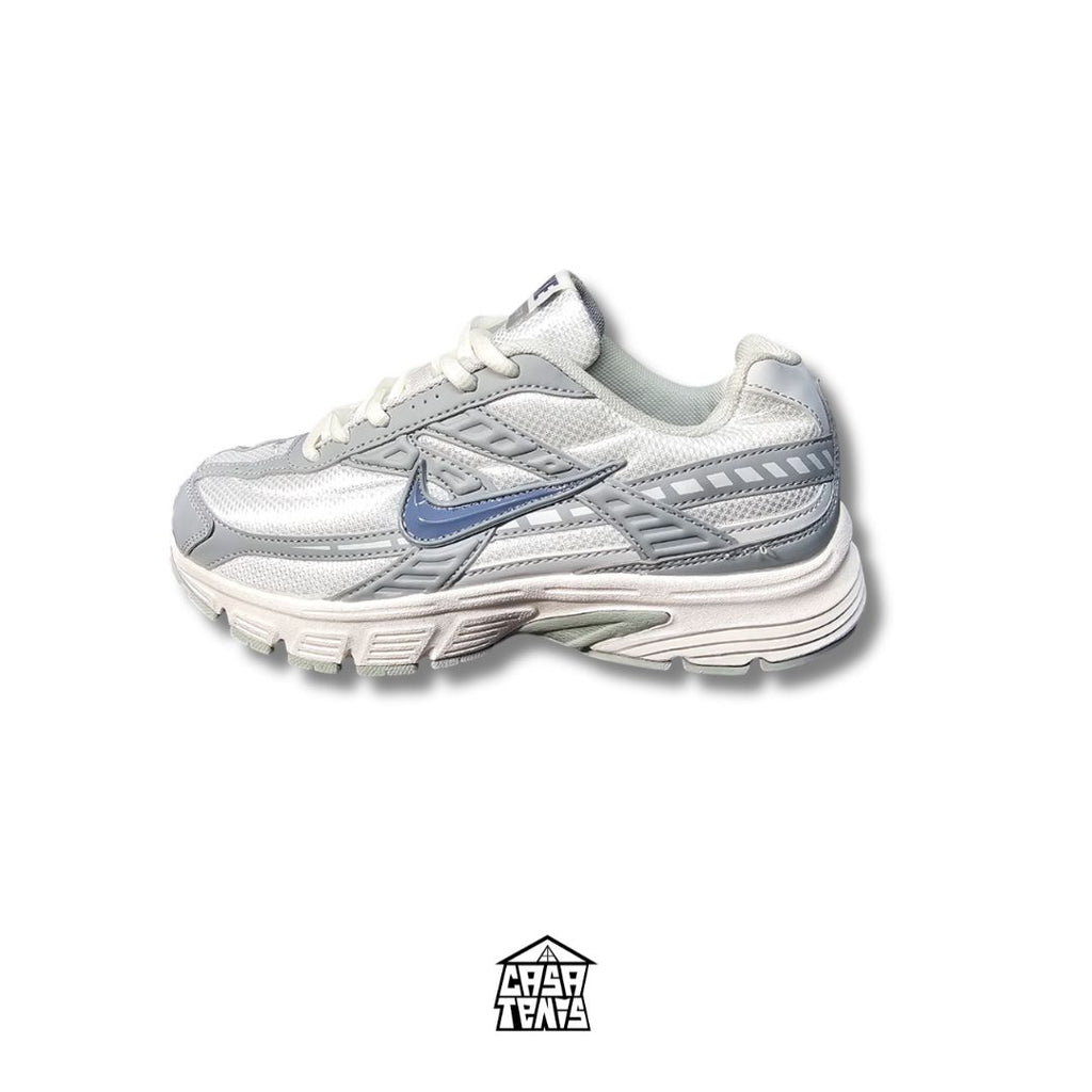 NIKE V2K RUN