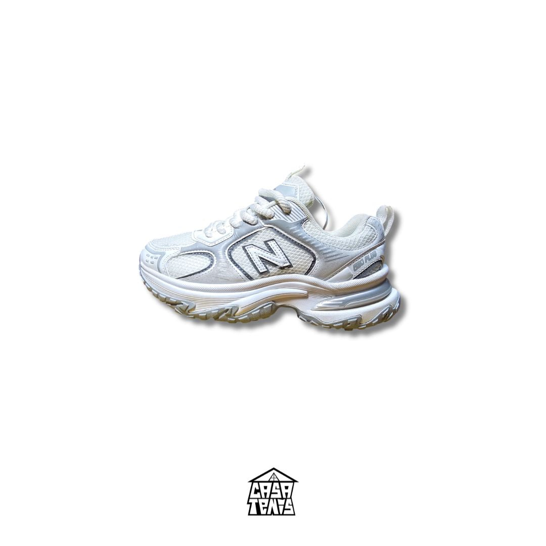 NEW BALANCE 530 PLUS