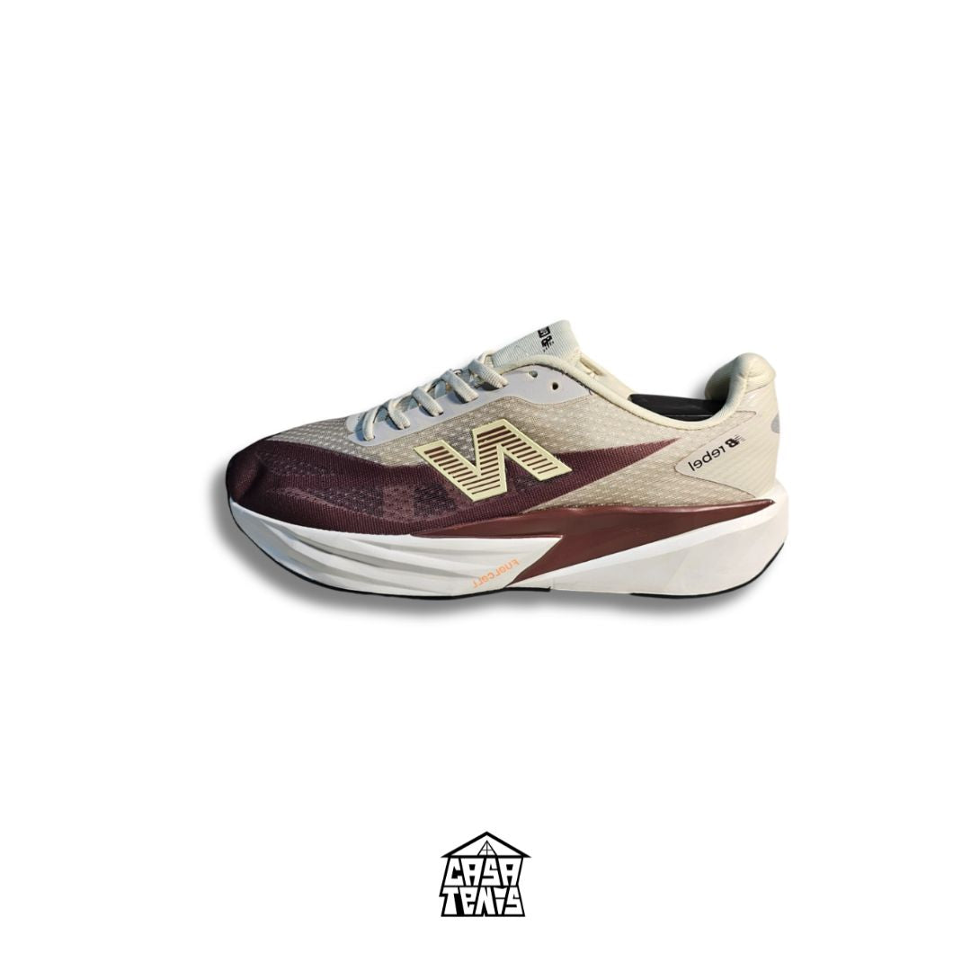 NEW BALANCE FUELCELL REBEL V4