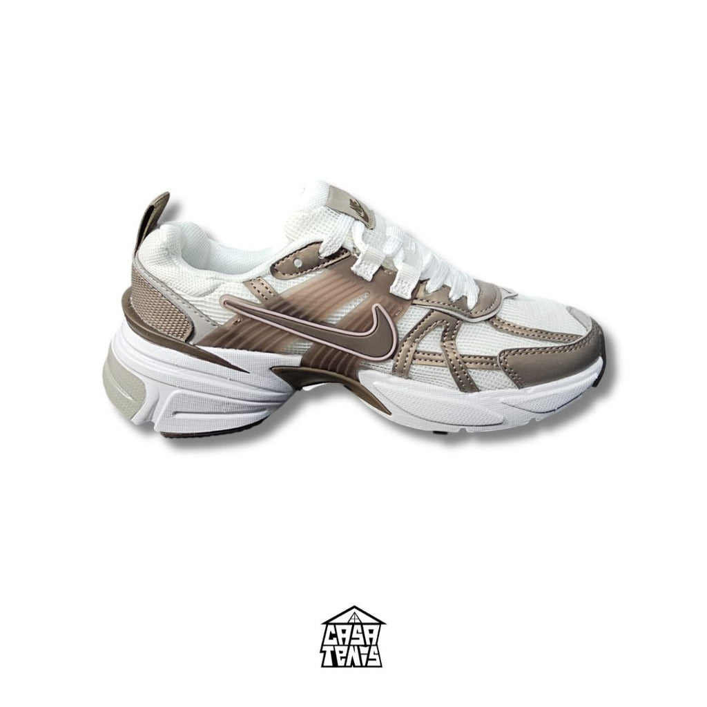 NIKE V2K RUN