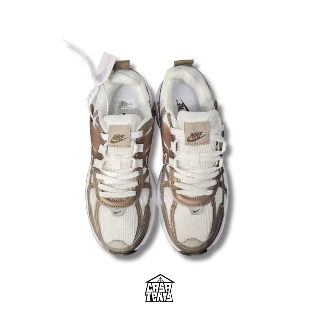 NIKE V2K RUN