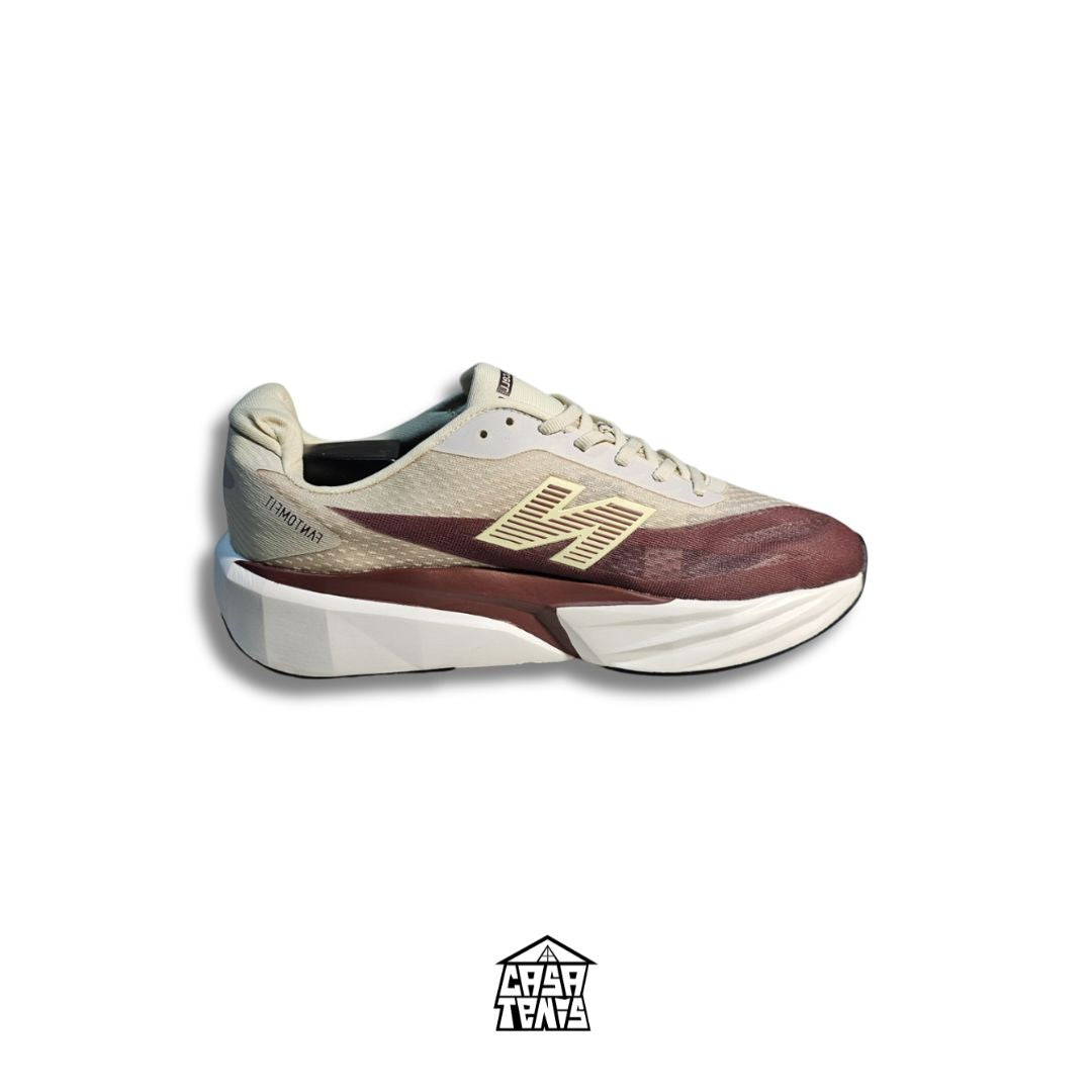 NEW BALANCE FUELCELL REBEL V4