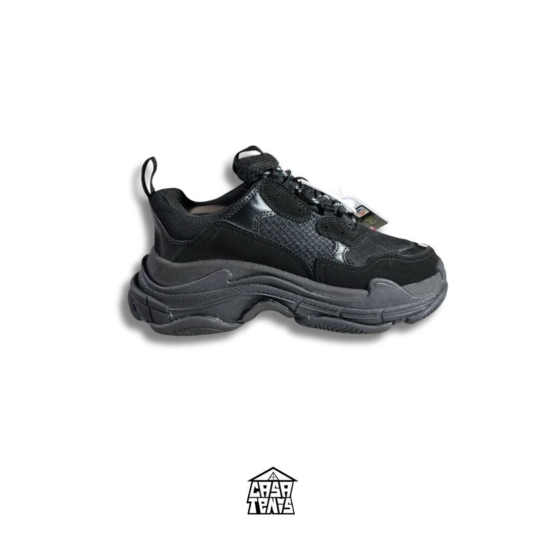 BALENCIAGA TRIPLE S