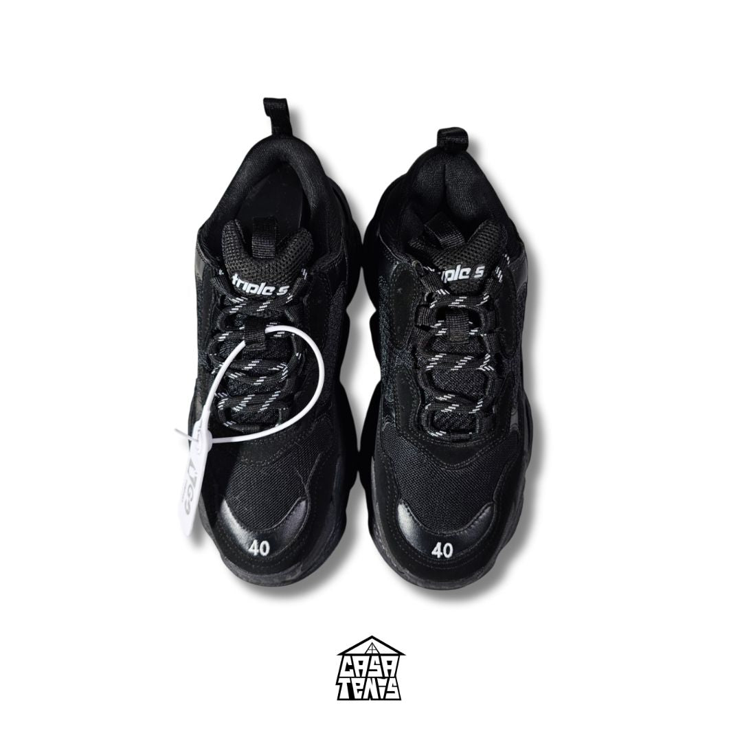 BALENCIAGA TRIPLE S