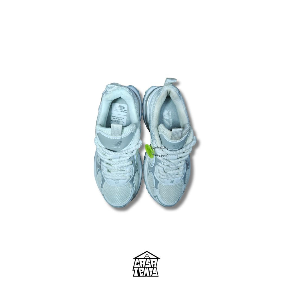 NEW BALANCE 530 PLUS