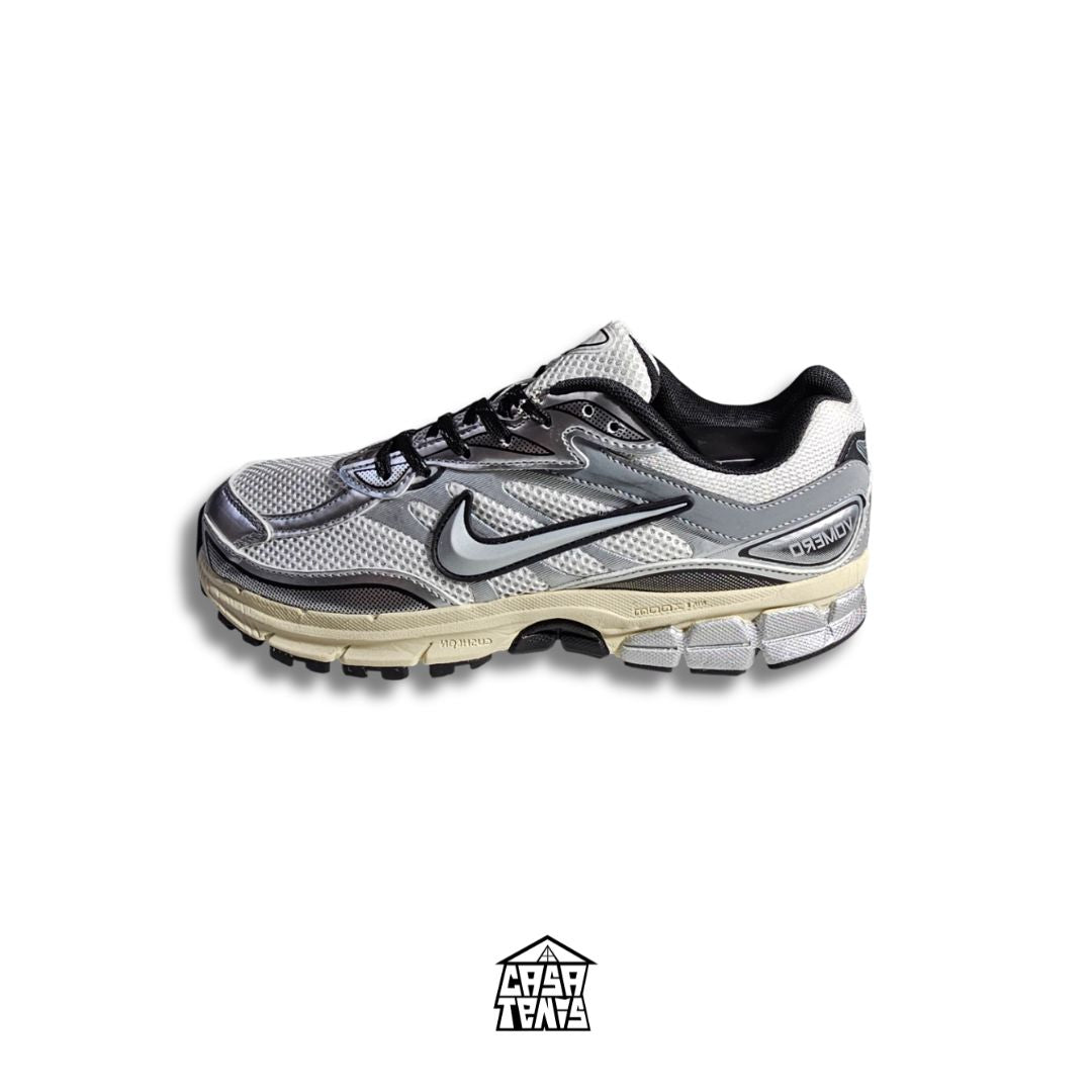 NIKE AIR ZOOM VOMERO 5