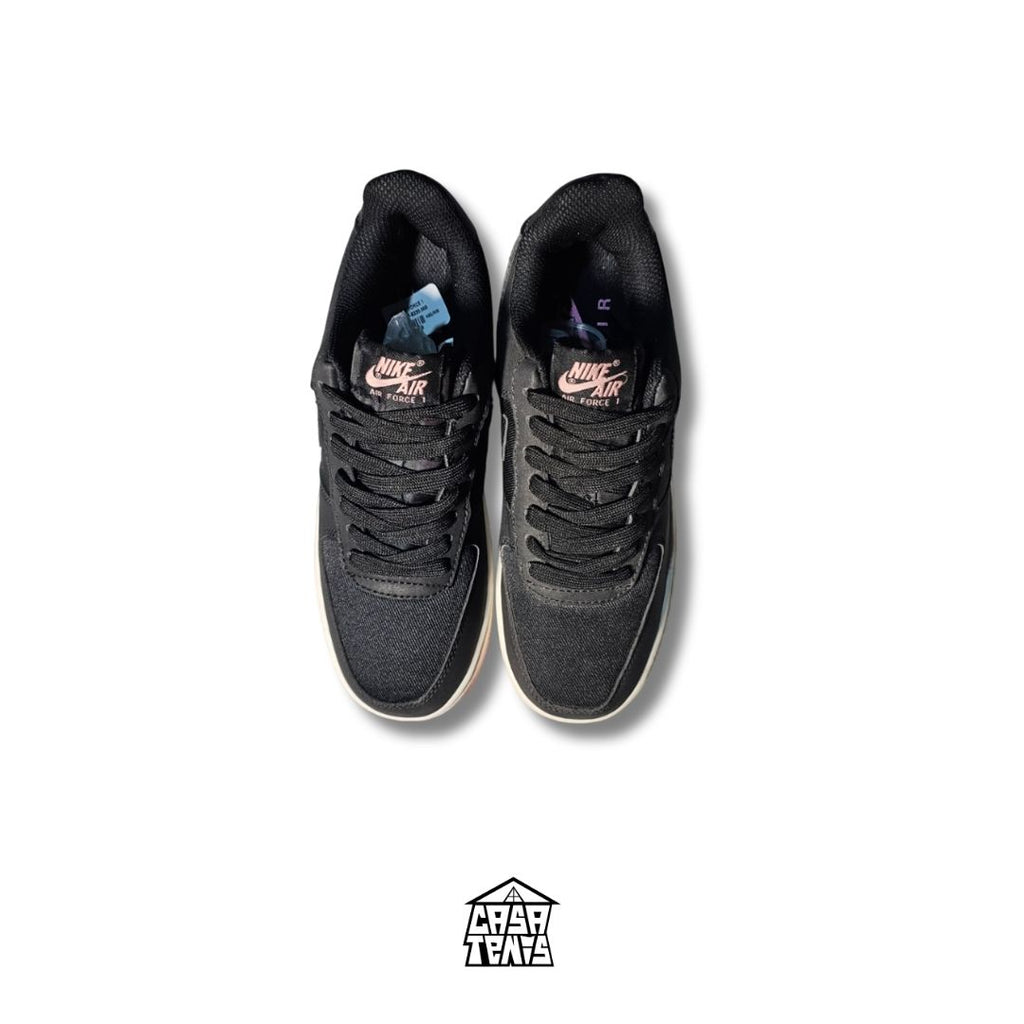 NIKE AIR FORCE ONE