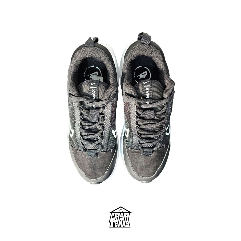 NIKE AIR MAX INTRLK