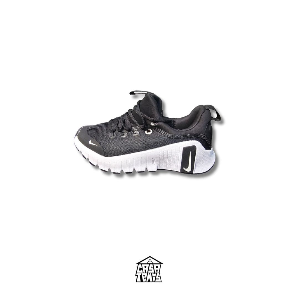 NIKE FREE METCON 5