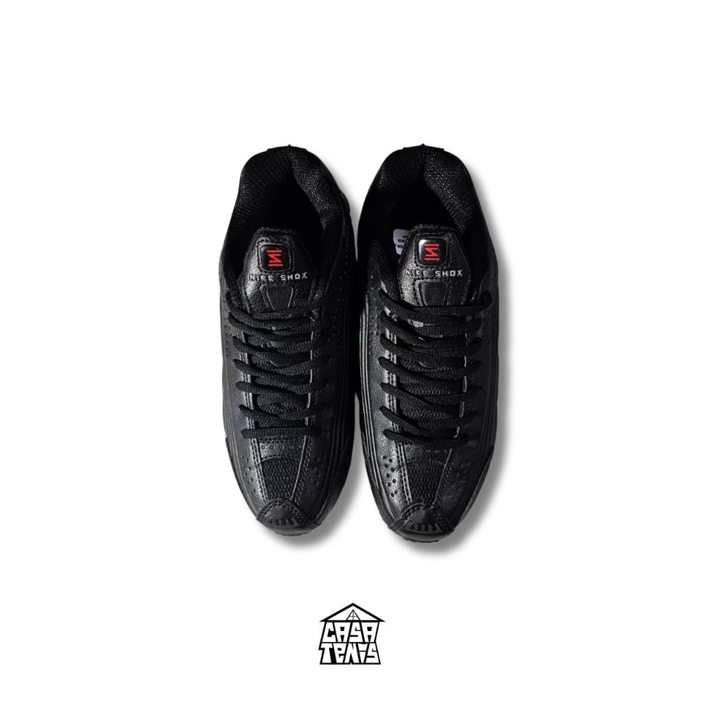 NIKE SHOX R4